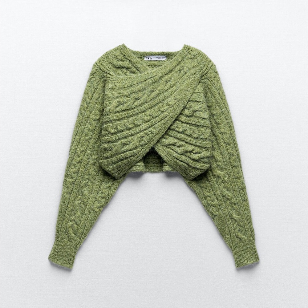 Zara Cableknit Cropped Sweater